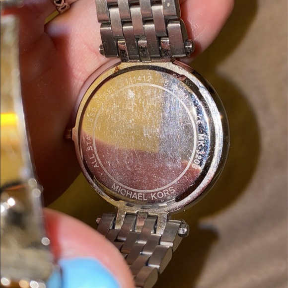 MK watch - Picture 3 of 3